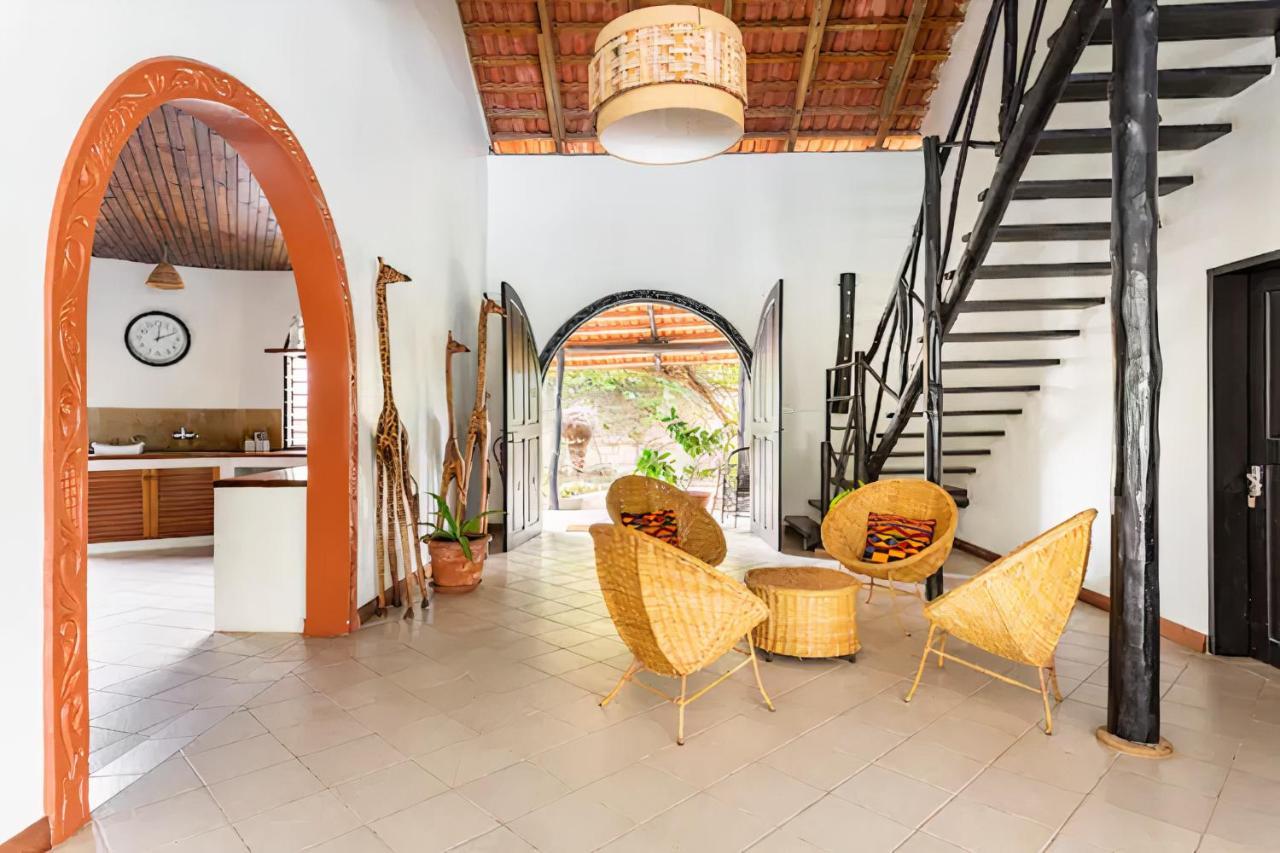 Bed and Breakfast Zarafa House Диани-Бич Экстерьер фото